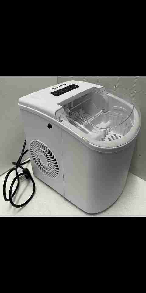 ICECUBE MAKER