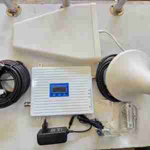 Signal Booster /Mobile Repeater