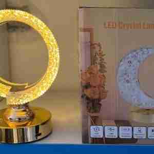 Circular shaped crystal lamp