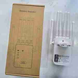 Wireless WiFi Repeater 1200Mbps Wifi Signal Booster Dual-Band 2.4G 5G WiFi Extender