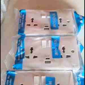 Windsor Twin Socket With USB & Type C Ports